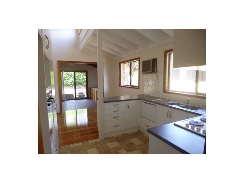 38 Clarence Road, Springfield NSW 2250