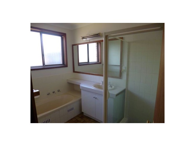 38 Clarence Road, Springfield NSW 2250