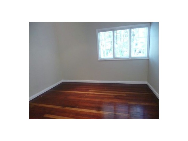 17 Wharf Street, East Gosford NSW 2250