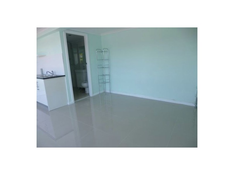 17 Wharf Street, East Gosford NSW 2250