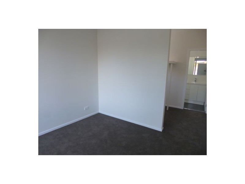 3/33 Melbourne Street, East Gosford NSW 2250