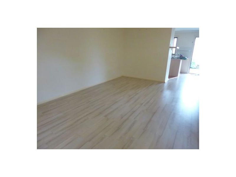 2/76 Wells Street, East Gosford NSW 2250