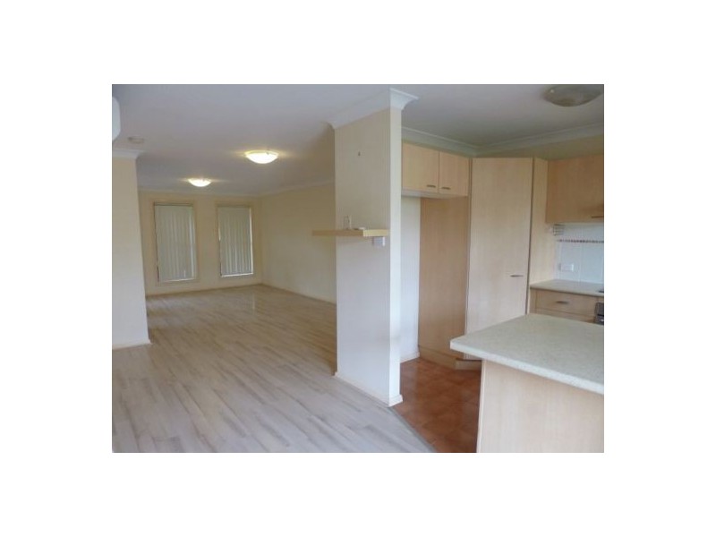 2/76 Wells Street, East Gosford NSW 2250