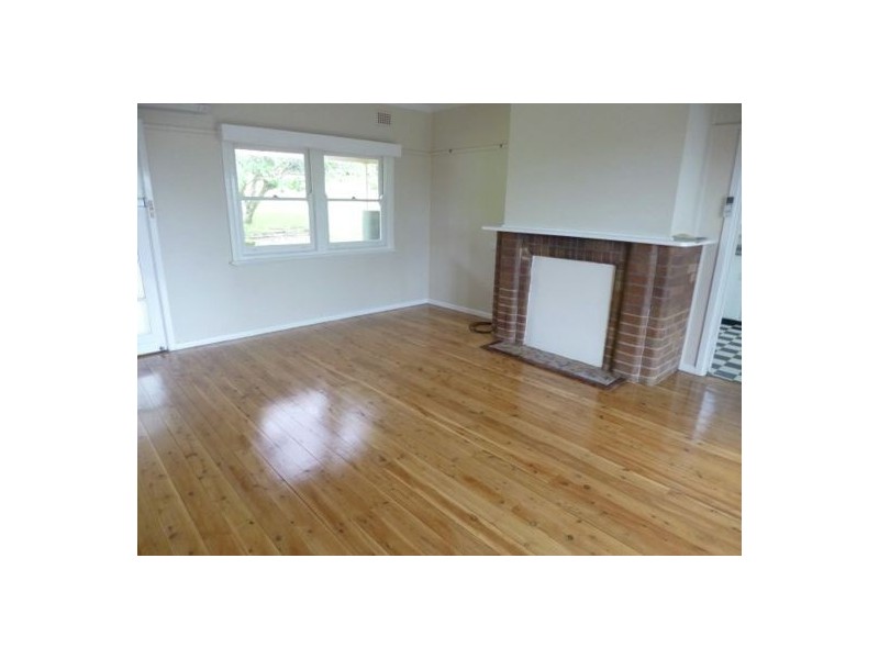 60 Wells Street, East Gosford NSW 2250