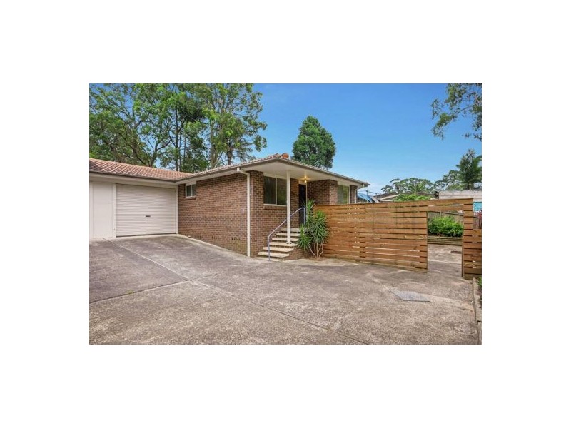 2/10 Redgrove Street, Green Point NSW 2251