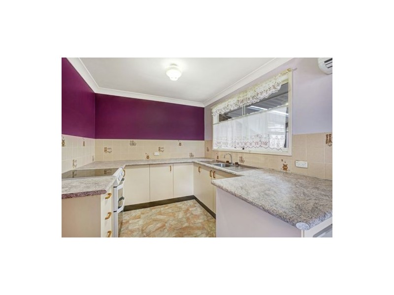 2/10 Redgrove Street, Green Point NSW 2251