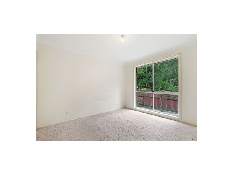 2/10 Redgrove Street, Green Point NSW 2251