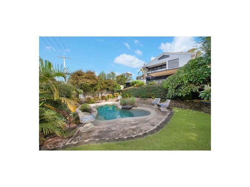 31 Hillside Drive, Berkeley Vale NSW 2261