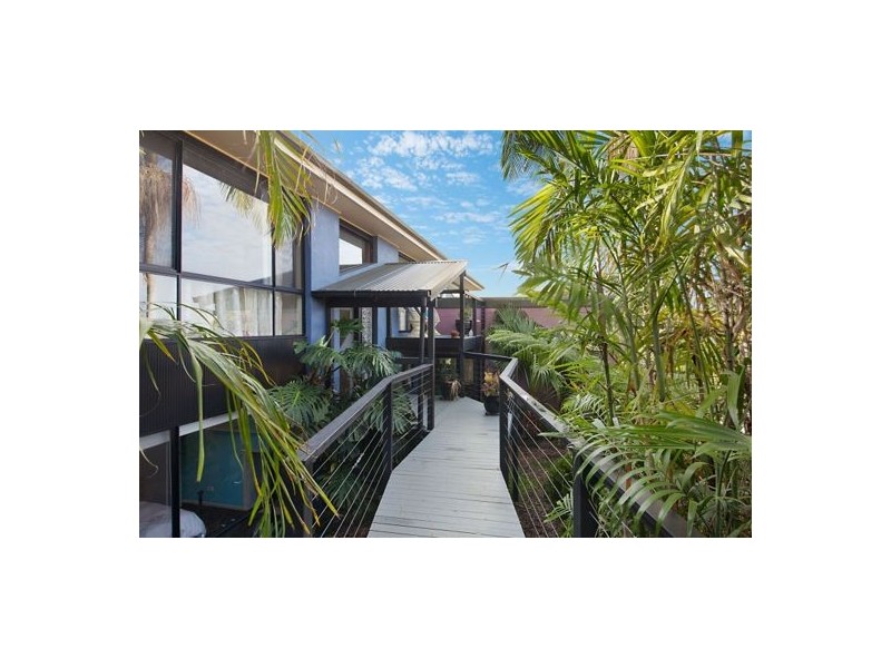 31 Hillside Drive, Berkeley Vale NSW 2261