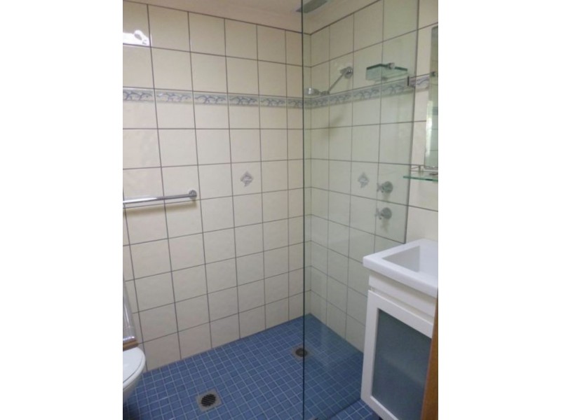 14 Russell Drysdale Street, East Gosford NSW 2250