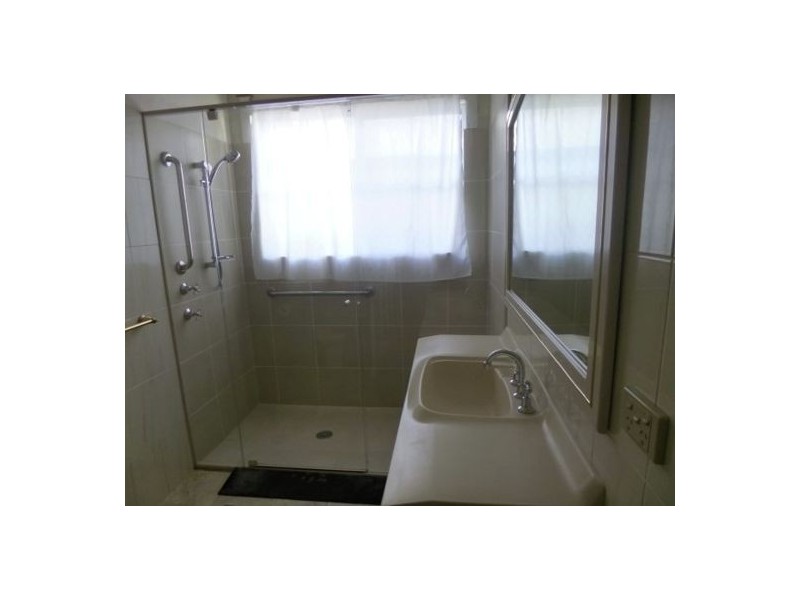 19A Duke Street, Point Frederick NSW 2250