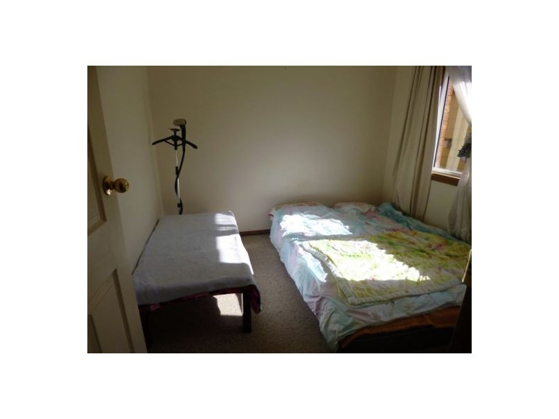 18 Stachon Street, North Gosford NSW 2250