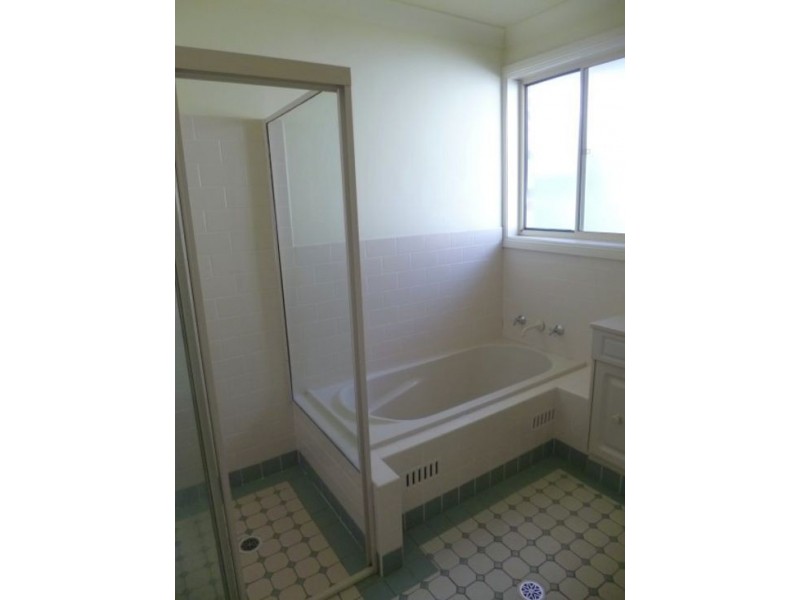 25 Patrick Crescent, Saratoga NSW 2251