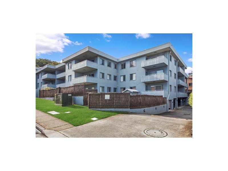 14/13-15 Moore Street, West Gosford NSW 2250