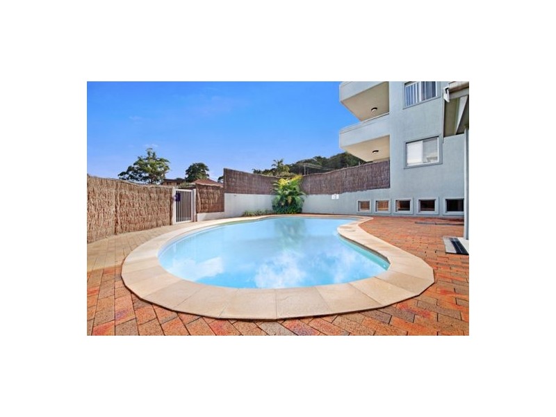 14/13-15 Moore Street, West Gosford NSW 2250
