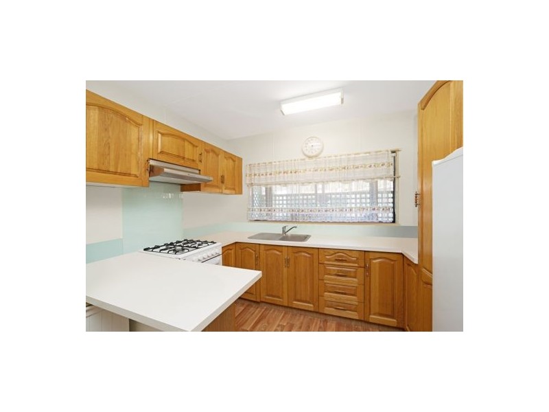 F2 Broadlands Village, Green Point NSW 2251