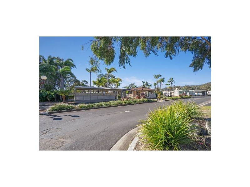 F2 Broadlands Village, Green Point NSW 2251