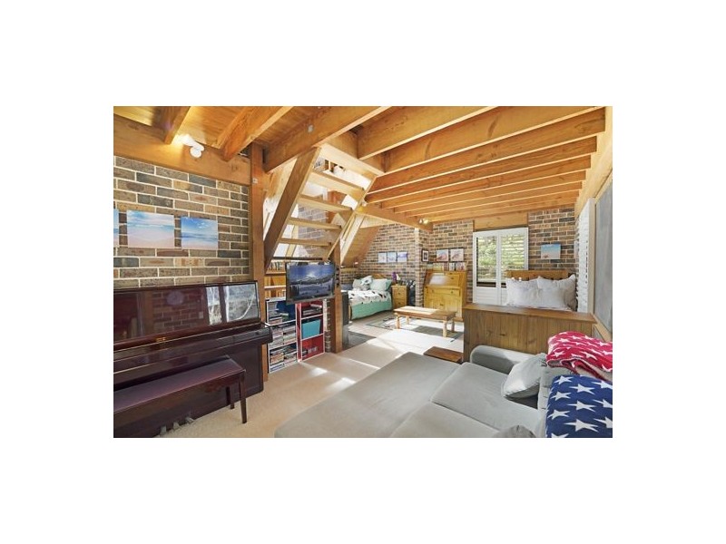 1 Kirra Street, Erina NSW 2250