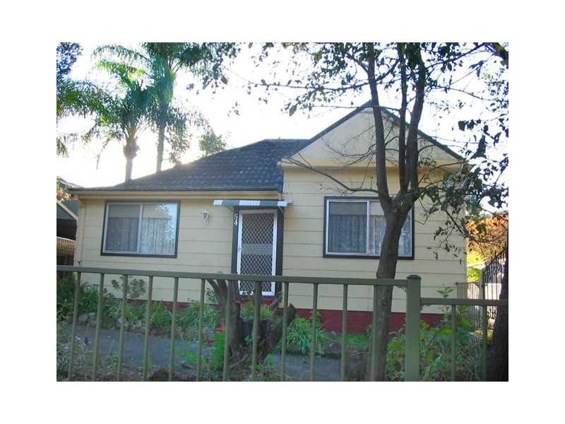 54 ALTHORP STREET, East Gosford NSW 2250