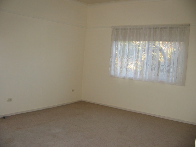 54 ALTHORP STREET, East Gosford NSW 2250