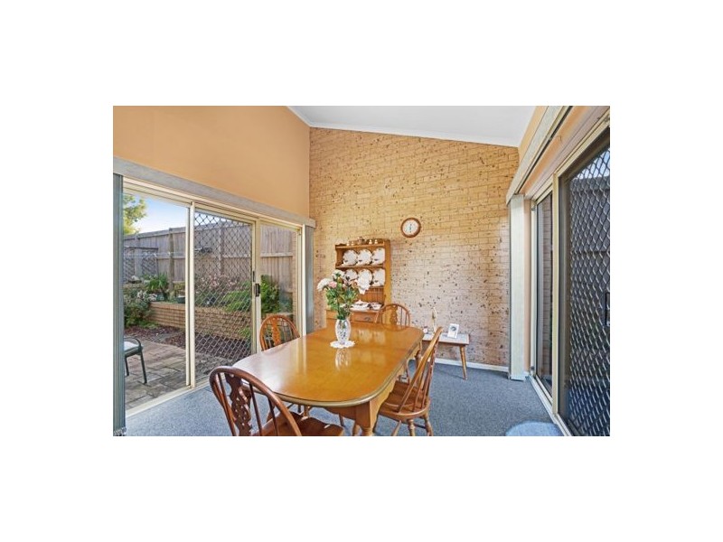 2/52 Brougham Street, East Gosford NSW 2250