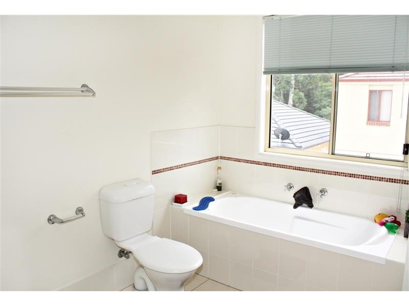 33 Worrell Circuit, Wyoming NSW 2250