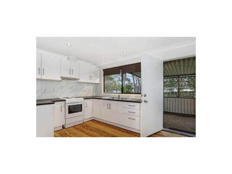 225 Wallarah Road, Kanwal NSW 2259