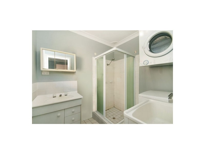 4/33 Central Coast Highway, West Gosford NSW 2250