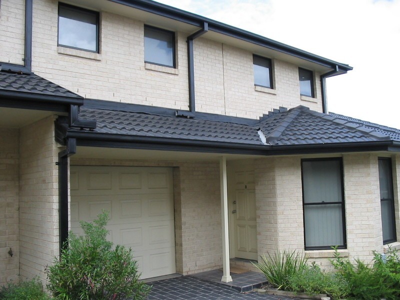 3/76 WELLS STREET, East Gosford NSW 2250