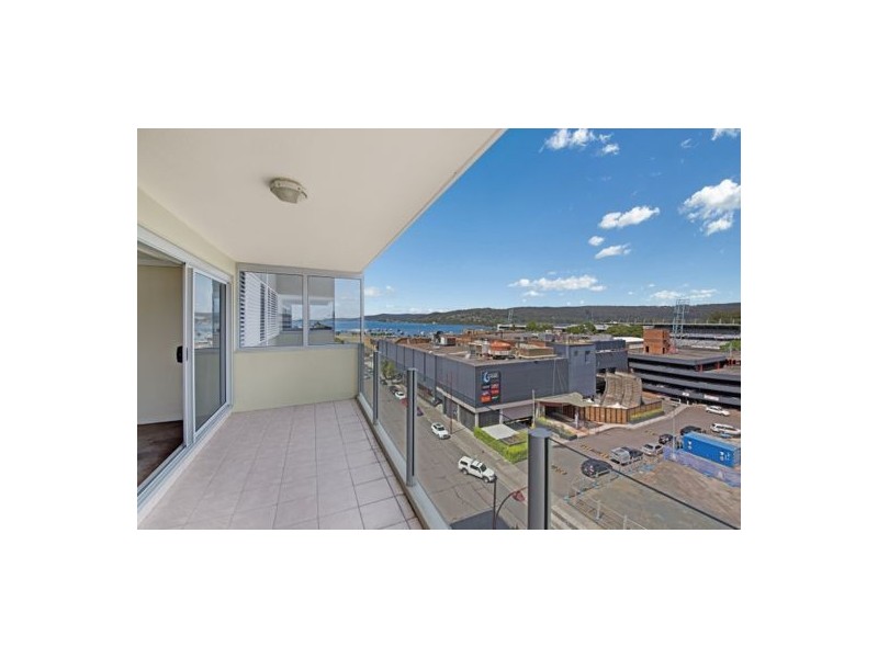 34/12 Baker Street, Gosford NSW 2250