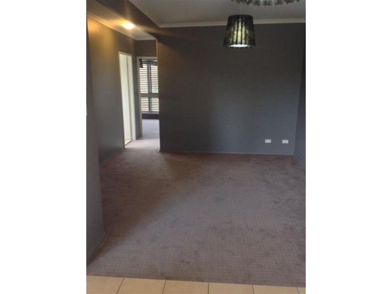 1/33 Forresters Beach Road, Forresters Beach NSW 2260
