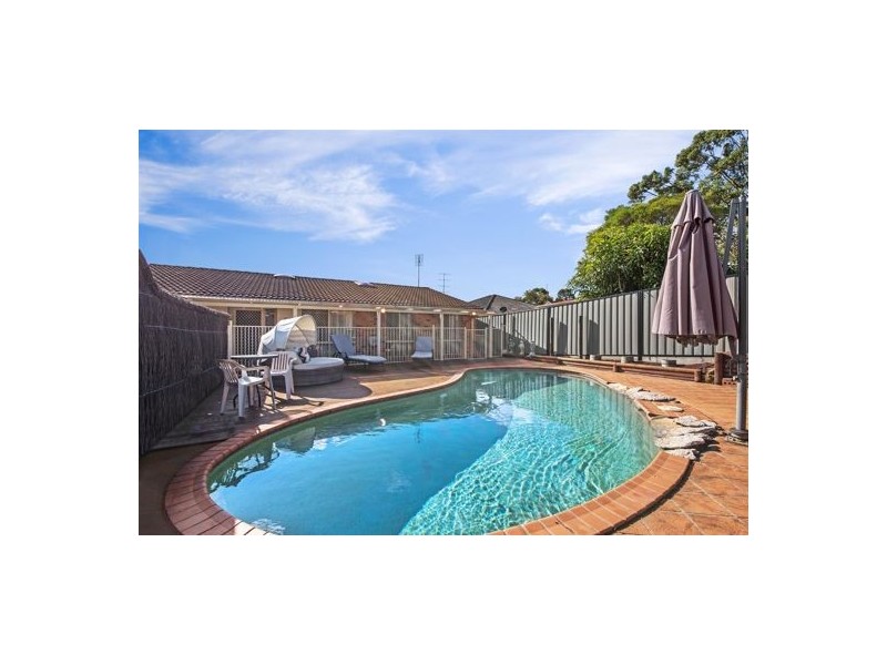 4 Lowe Place, Kariong NSW 2250