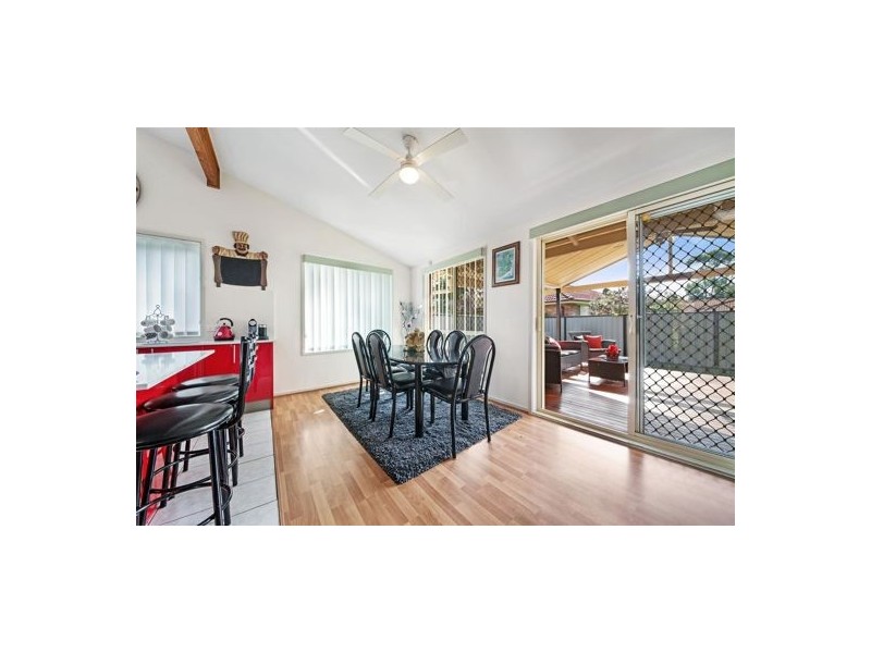 4 Lowe Place, Kariong NSW 2250