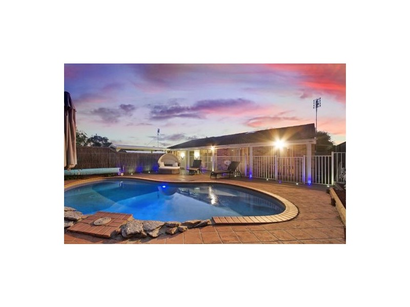 4 Lowe Place, Kariong NSW 2250