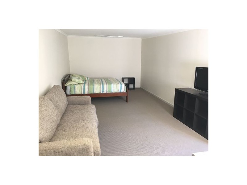 2 Blanche Street, North Gosford NSW 2250