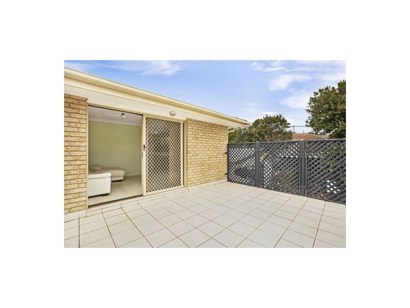2/17 Webb Street, East Gosford NSW 2250