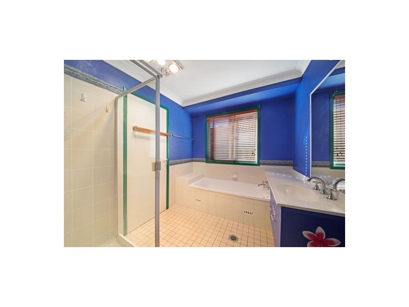 22 Eden Grove, Erina NSW 2250