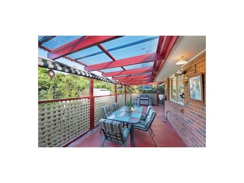 22 Eden Grove, Erina NSW 2250