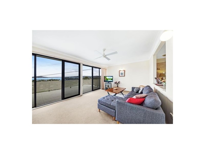 24 Carrol Avenue, East Gosford NSW 2250