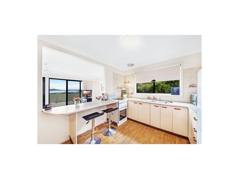 24 Carrol Avenue, East Gosford NSW 2250