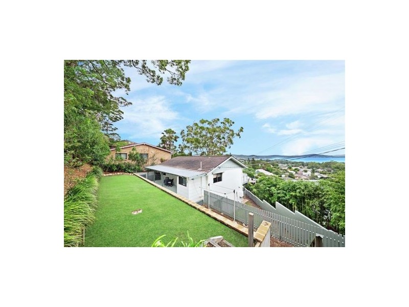 24 Carrol Avenue, East Gosford NSW 2250