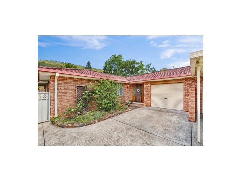 2/52 Koolang Road, Green Point NSW 2251