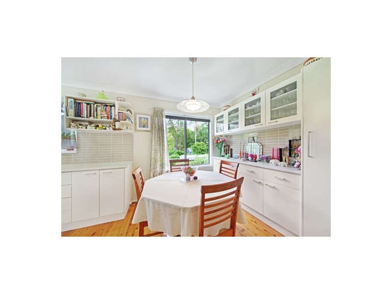 40 Bourbon Street, Wyoming NSW 2250