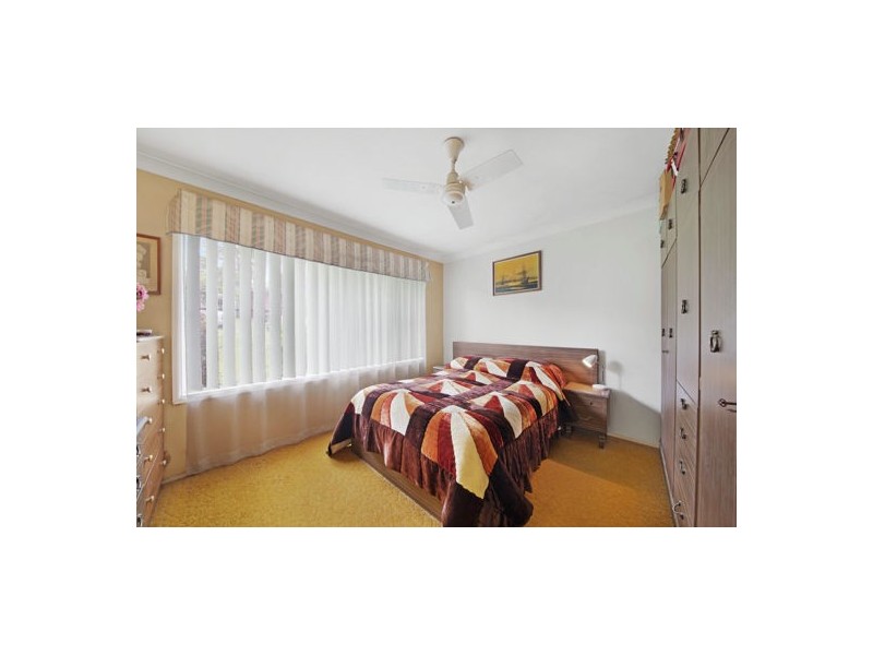 40 Bourbon Street, Wyoming NSW 2250