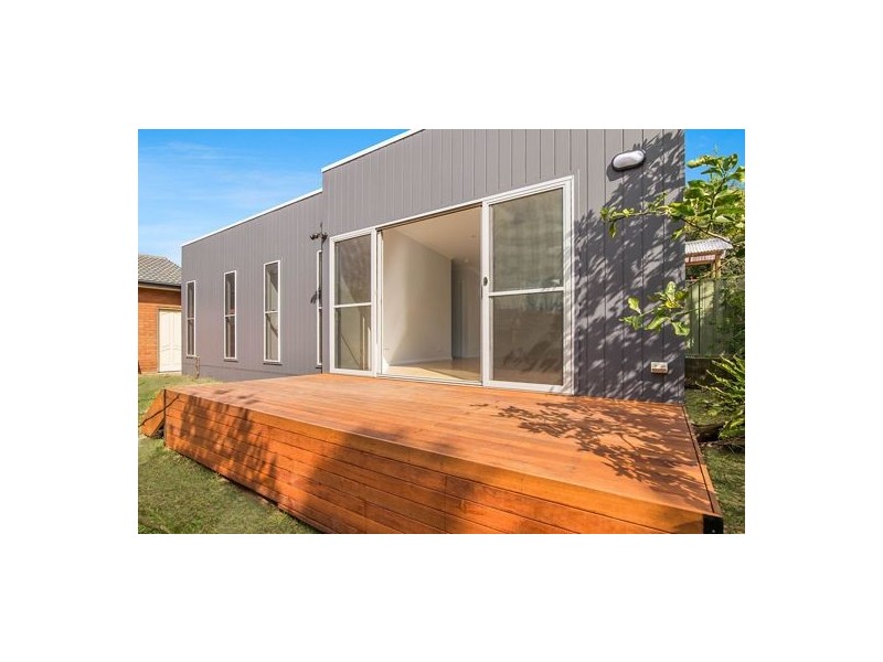 8A Holly Avenue, Narara NSW 2250