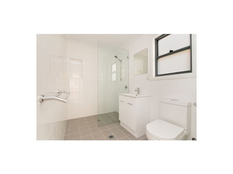 8A Holly Avenue, Narara NSW 2250