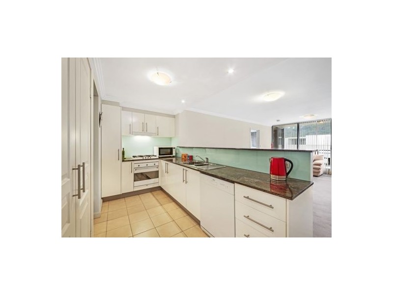 41/12 Baker Street, Gosford NSW 2250