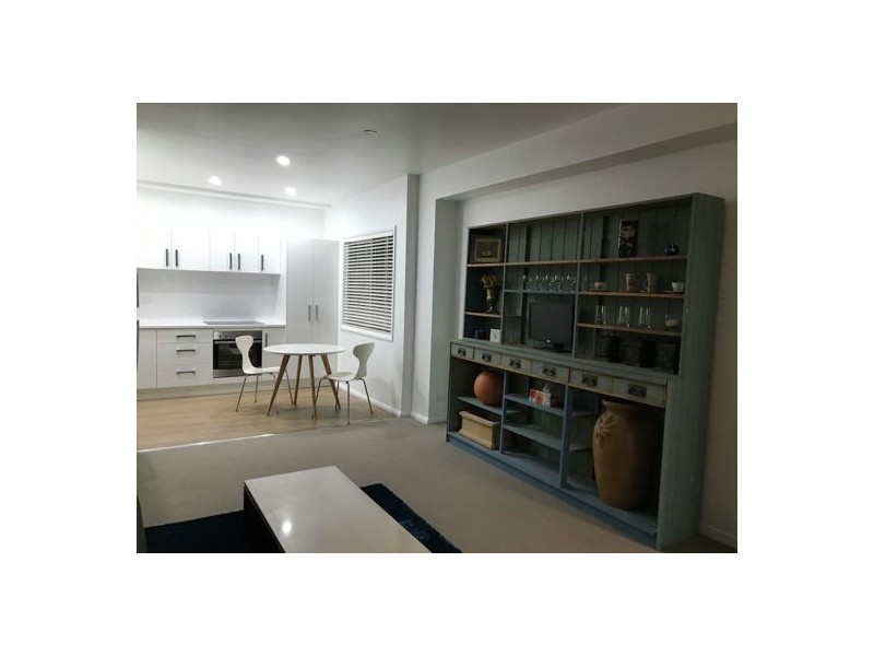 1 Weston Street, Saratoga NSW 2251