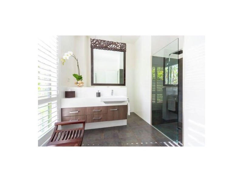 1 Weston Street, Saratoga NSW 2251