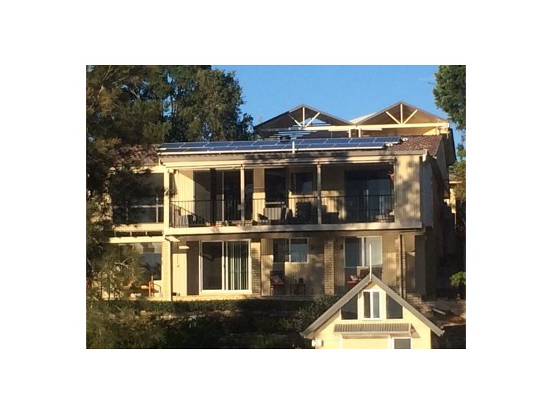 1/30 Eulalia Avenue, Point Frederick NSW 2250